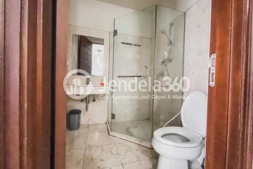 Bathroom 2 Relaxed 2BR Apartment at Dago Suites Apartment Low Floor