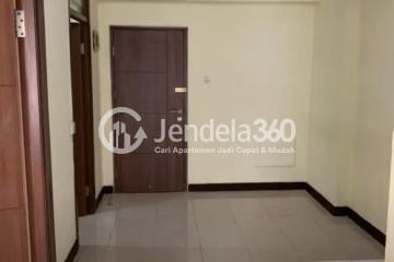 Living Room Low Floor 2BR Apartment with  View at Pluit Sea View