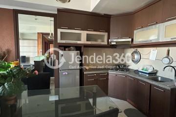 Kitchen High Floor 3BR Apartment with  View at Sudirman Park Apartment