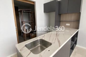 Kitchen 3BR Apartment with City View at Yukata Suites