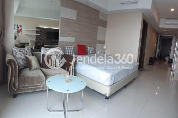 Bedroom Simply Look Studio Apartment at Kemang Village Apartment Tower Intercon