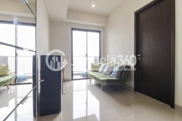 Living Room Fancy 1BR Apartment Low Floor with  View at Vasaka Solterra Apartment