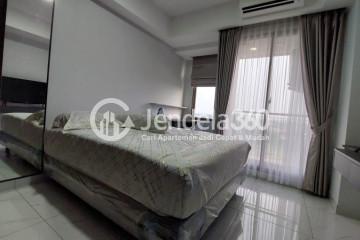 Bedroom Low Floor Studio Apartment with City View at Sakura Garden City Apartment