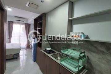 Kitchen Low Floor Studio Apartment with City View at Sakura Garden City Apartment