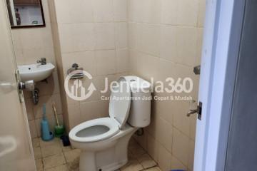 Bathroom Serpong Green View Apartment 2BR Fully Furnished