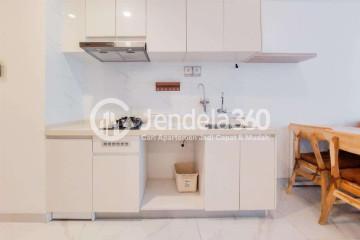 Kitchen 2BR Apartment with City View at Sky House BSD Apartment