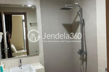 Bathroom 2 2BR Apartment with  View at Pejaten Park Residence