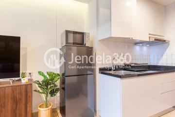 Kitchen Lovely Studio Apartment High Floor with City View at Southgate Residence