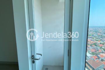 Balcony Grand Kamala Lagoon Apartment 1BR Non Furnished