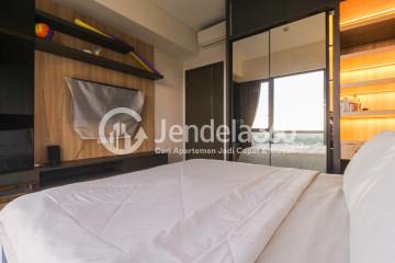 Bedroom Compact 1BR Apartment Middle Floor with City View at Condominium Marigold Navapark Apartment