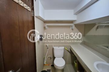 Bathroom Low Floor 2BR Apartment with - View at U Residence Karawaci