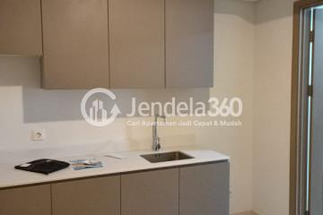 Kitchen 1BR Apartment with City View at Gold Coast Apartment