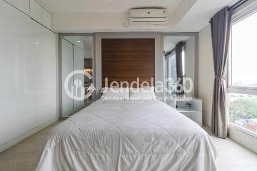 Bedroom Studio The Breeze Bintaro Apartment at Low Floor