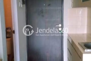 Kitchen Middle Floor Studio Apartment with  View at Serpong Green View Apartment