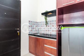 Kitchen Studio Apartment with  View at Tamansari Semanggi Apartment