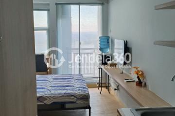 Bedroom Well Located Studio Apartment at Akasa Pure Living Apartment Tower Kalana