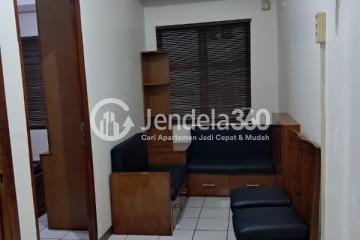 Living Room 2BR Buah Batu Park Apartment at Low Floor