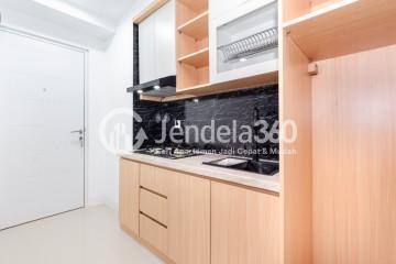 Kitchen Studio Apartment with  View at Mahata Tanjung Barat Apartment