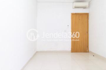 Bedroom High Floor 1BR Apartment with City View at The Mansion Kemayoran Bougenville