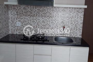 Kitchen 2BR Podomoro Golf View Apartment at Low Floor