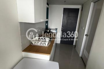 Kitchen Lovely Studio Apartment High Floor with  View at Mahata Serpong Apartment