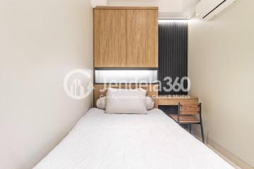 Bedroom 2 Good Deal 2BR Apartment Middle Floor with Pool View at Green Sedayu Apartment