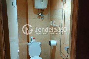 Bathroom Peaceful 2BR Apartment at Paragon Village Apartment Middle Floor