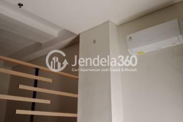 Bedroom Restful 1BR Apartment Low Floor with City View at Apple 1 Residence