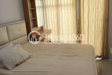 Bedroom 1BR Gunawangsa MERR Apartment at Middle Floor