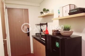 Kitchen Low Floor 1BR Apartment with City View at Apple 1 Residence