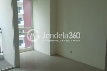 Bedroom Relaxed Studio Apartment at Woodland Park Residence Kalibata Tower Cendana