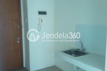 Kitchen Relaxed Studio Apartment at Woodland Park Residence Kalibata Tower Cendana