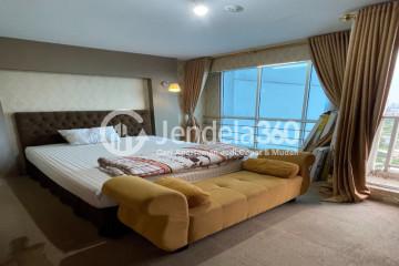 Bedroom Modern Studio Apartment at Tifolia Apartment High Floor