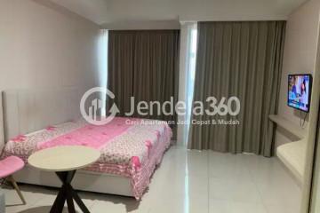 Bedroom Middle Floor Studio Apartment with City View at Green Sedayu Apartment