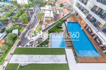 Balcony Middle Floor 2BR Apartment with Swimming Pool View at The Newton 1 Ciputra Apartment