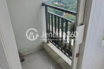 Balcony Low Floor Studio Apartment with  View at Cinere Bellevue Suites Apartment