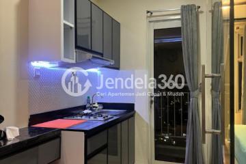 Kitchen Compact 1BR Apartment High Floor with  View at Madison Park