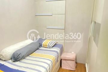 Bedroom 2 Middle Floor 2BR Apartment with City View at Puri Mas Apartment