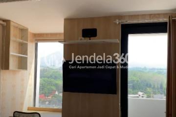 Bedroom Studio Apartment with City View at Louvin Apartment