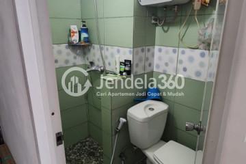 Bathroom 1BR The Jarrdin Cihampelas Apartment at Middle Floor