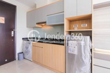 Kitchen Menteng Park Studio Fully Furnished