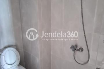 Bathroom Serpong Garden Apartment Studio Semi Furnished