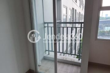 Bedroom Studio Serpong Garden Apartment at Low Floor