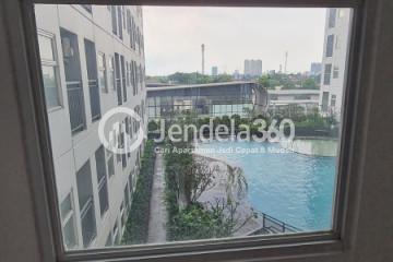 Bedroom Studio Serpong Garden Apartment at Low Floor