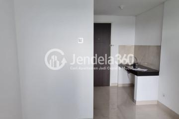 Kitchen Studio Serpong Garden Apartment at Low Floor