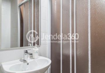 Bathroom Puri Orchard Apartment 1BR Fully Furnished