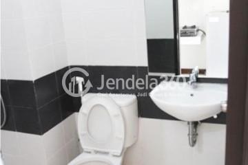 Bathroom Scientia Residence Summarecon Serpong Studio Tower A