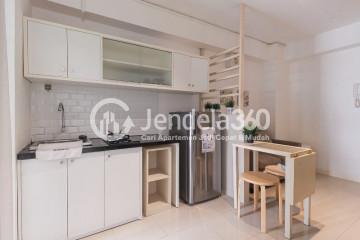 Kitchen 2BR at Bassura City Apartment Tower Geranium Close to Klender Station