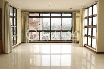 Bedroom 1 Compact 3BR Apartment Low Floor with City View at Midtown Residence Jakarta