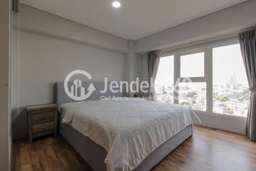 Bedroom 1 Low Floor 2BR Apartment with city View at Maqna Residence